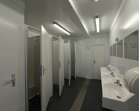 Reisemobil Stellplatz Wien Sanitärgebäude 2-.jpg